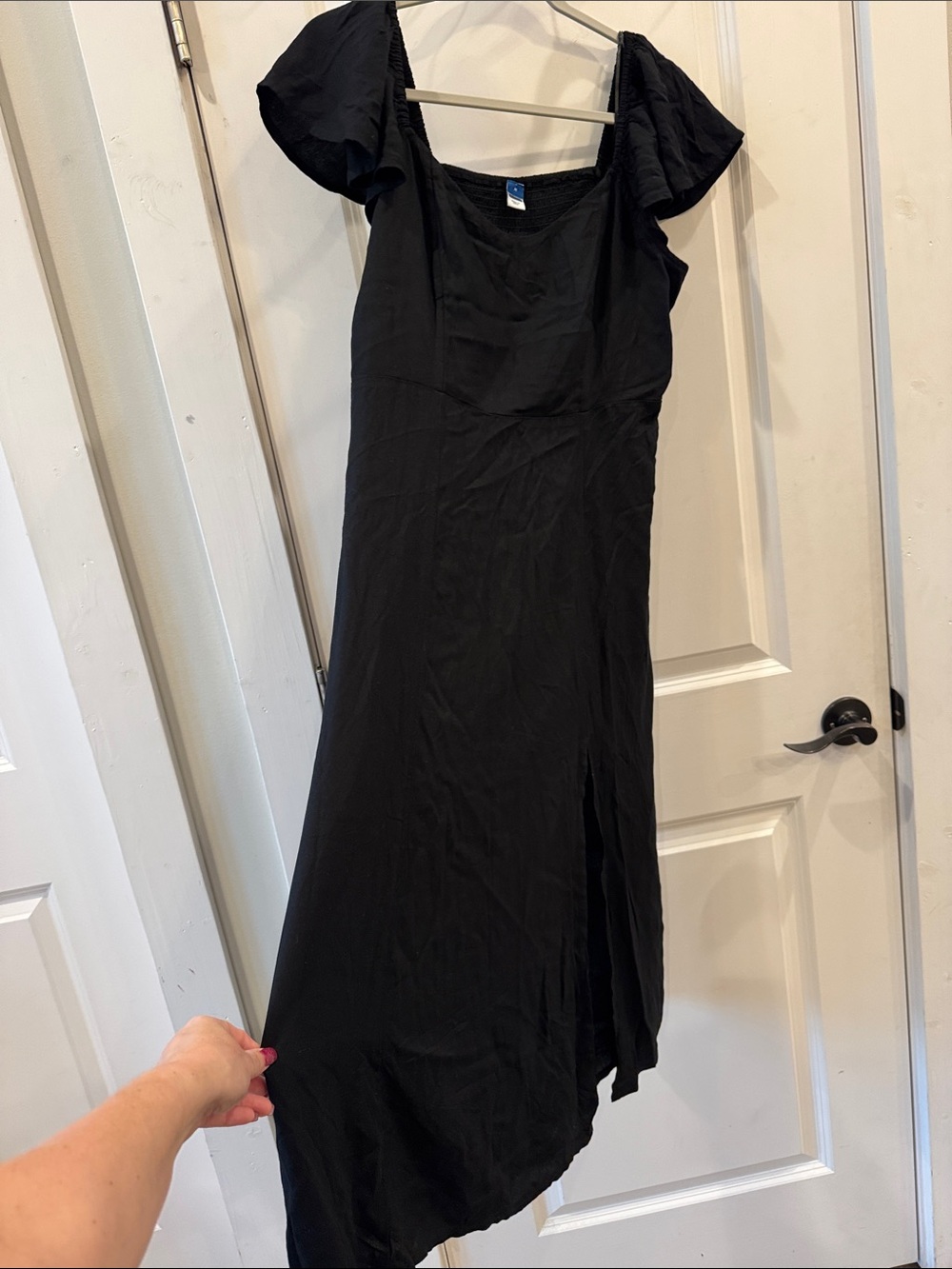 Old Navy short sleeve fit & flare midi dress in black jack color - Picture 7 of 12